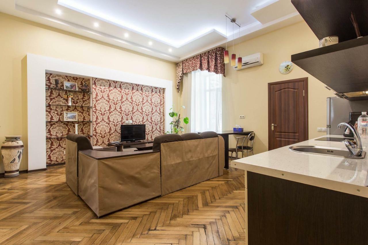 Odessa 3Bedroom Deribas Apartment Dış mekan fotoğraf
