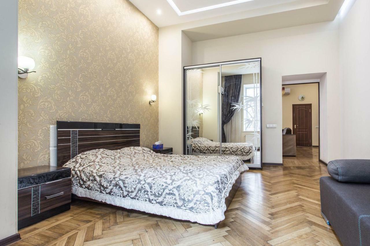 Odessa 3Bedroom Deribas Apartment Dış mekan fotoğraf