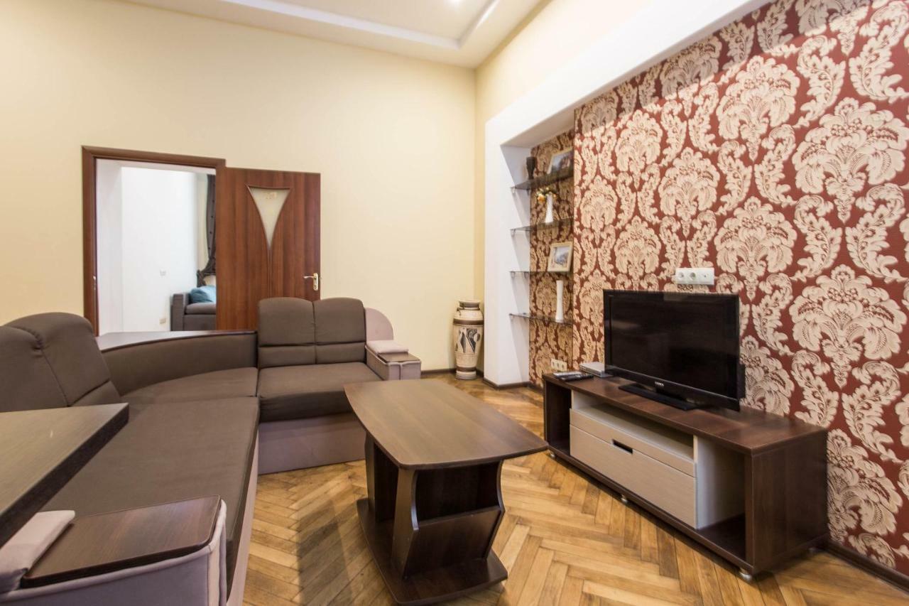 Odessa 3Bedroom Deribas Apartment Dış mekan fotoğraf
